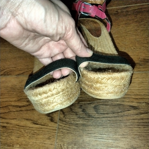 Marc by Marc Jacobs black and red espadrilles sz 40 - Picture 5 of 7
